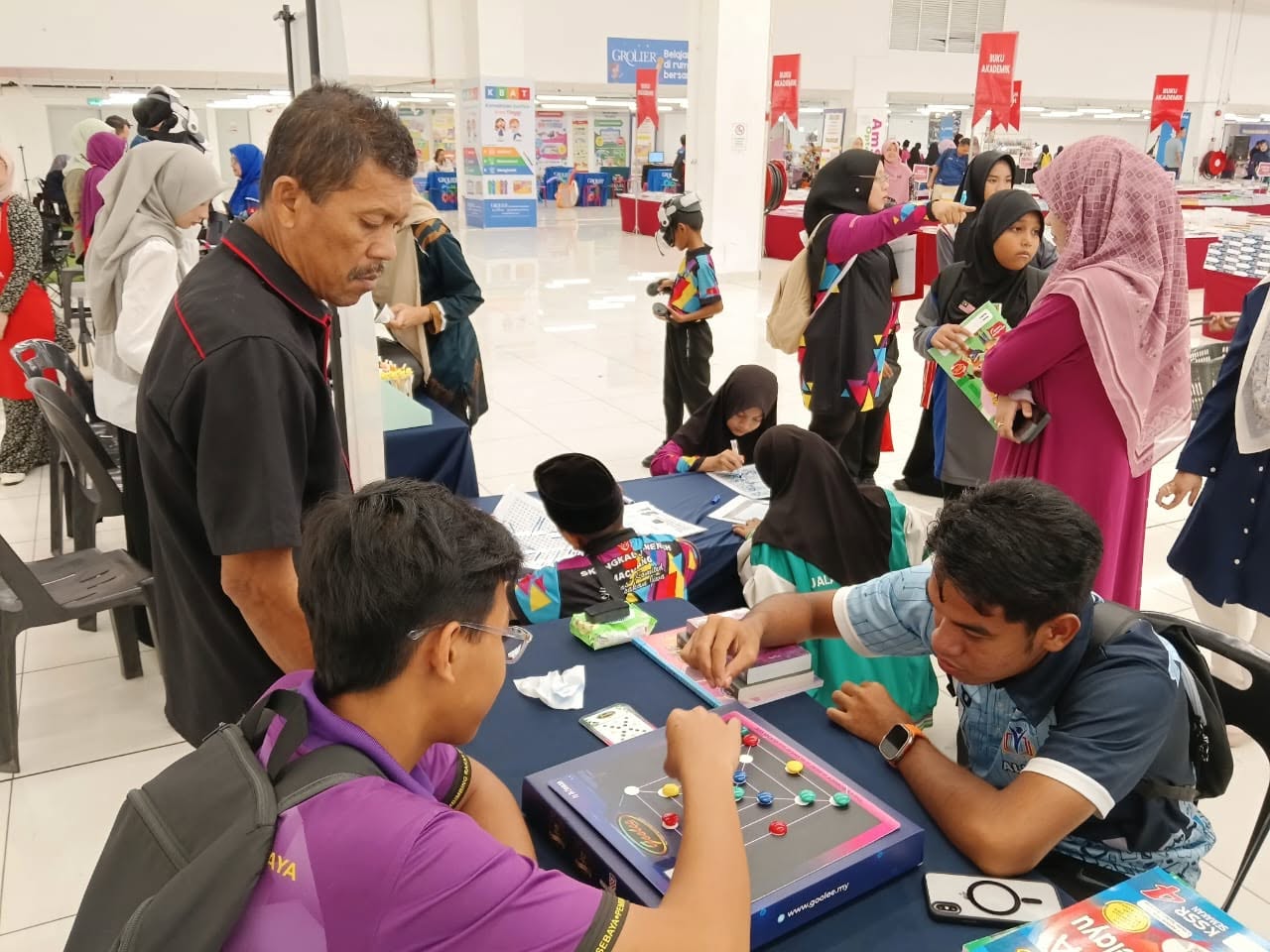 Perpustakaan Awam Kelantan mengadakan aktiviti sempena Pesta Buku Pantai Timur 2026