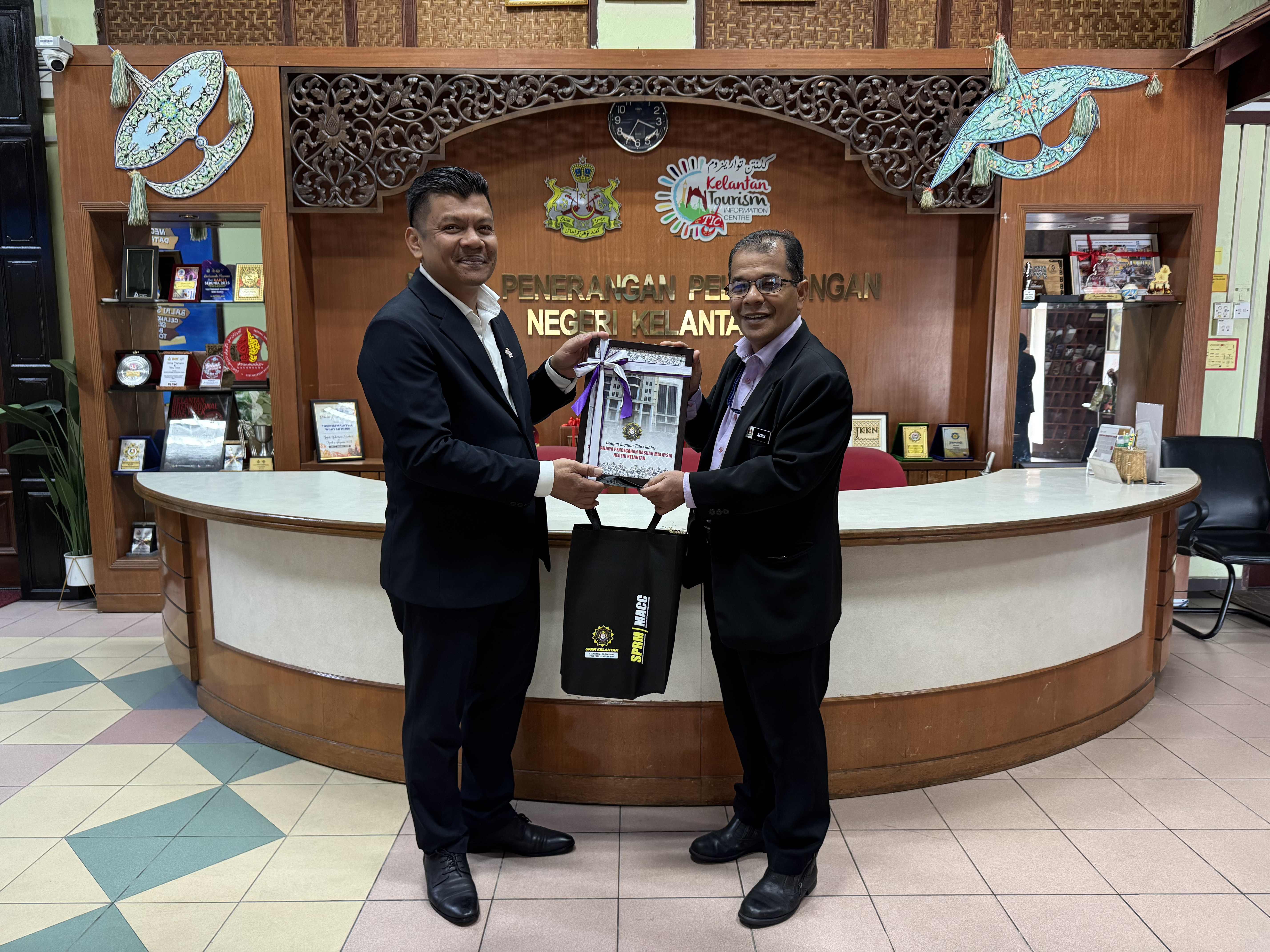 KUNJUNGAN HORMAT WAKIL SPRM KELANTAN