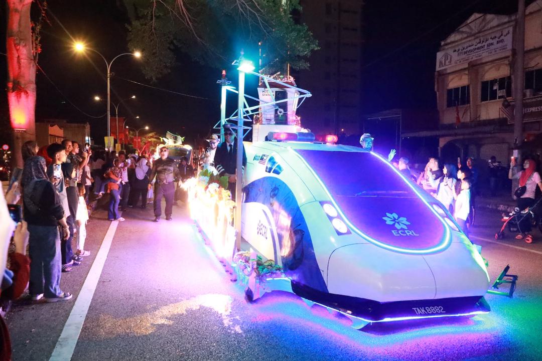 MAJLIS PERARAKAN KERETA BERHIAS PEJABAT TANAH DAN JAJAHAN PASIR PUTEH SEMPENA ULANG TAHUN HARI KEPUTERAAN KEBAWAH DULI YANG MAHA MULIA SULTAN MUHAMMAD V YANG KE 56 TAHUN 2025