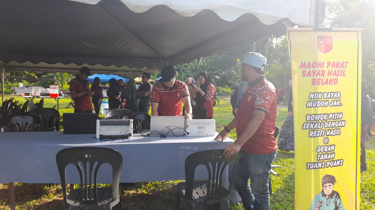 Program Kaunter Kutipan Hasil Luar Sempena Program Bina Ummah DUN Air Lanas 2026 Di Padang Awam Berdang