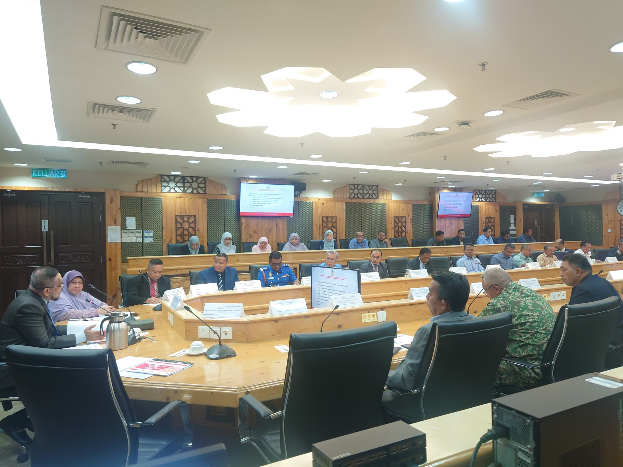 MESYUARAT JAWATANKUASA PENGURUSAN BENCANA NEGERI (JPBN) KELANTAN BIL. 1/2025 PERSEDIAAN MENGHADAPI MONSUN TIMUR LAUT (MTL) 2025/2026