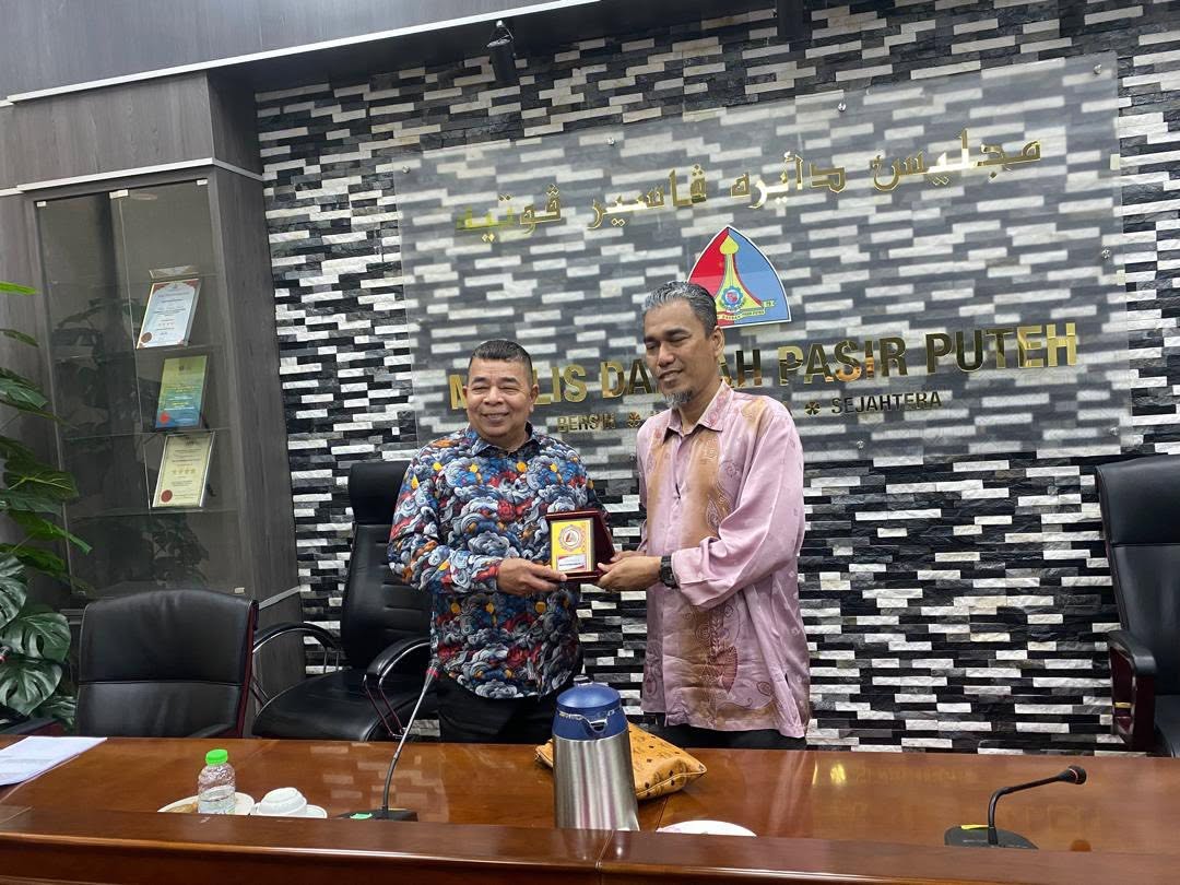 MESYUARAT PENUTUPAN EXIT CONFERENCE PENGAUDITAN PENGURUSAN CUKAI TAKSIRAN DI MAJLIS DAERAH PASIR PUTEH