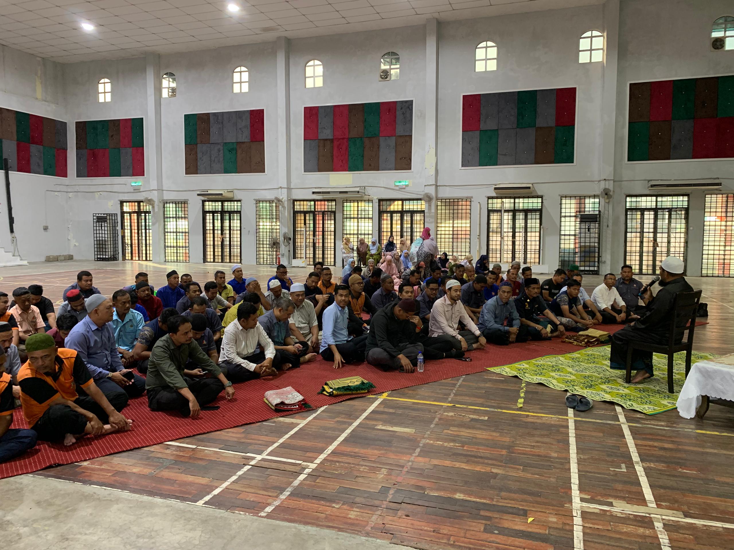 Solat Sunat Dhuha & Program Kuliah UMI Kakitangan MDPP