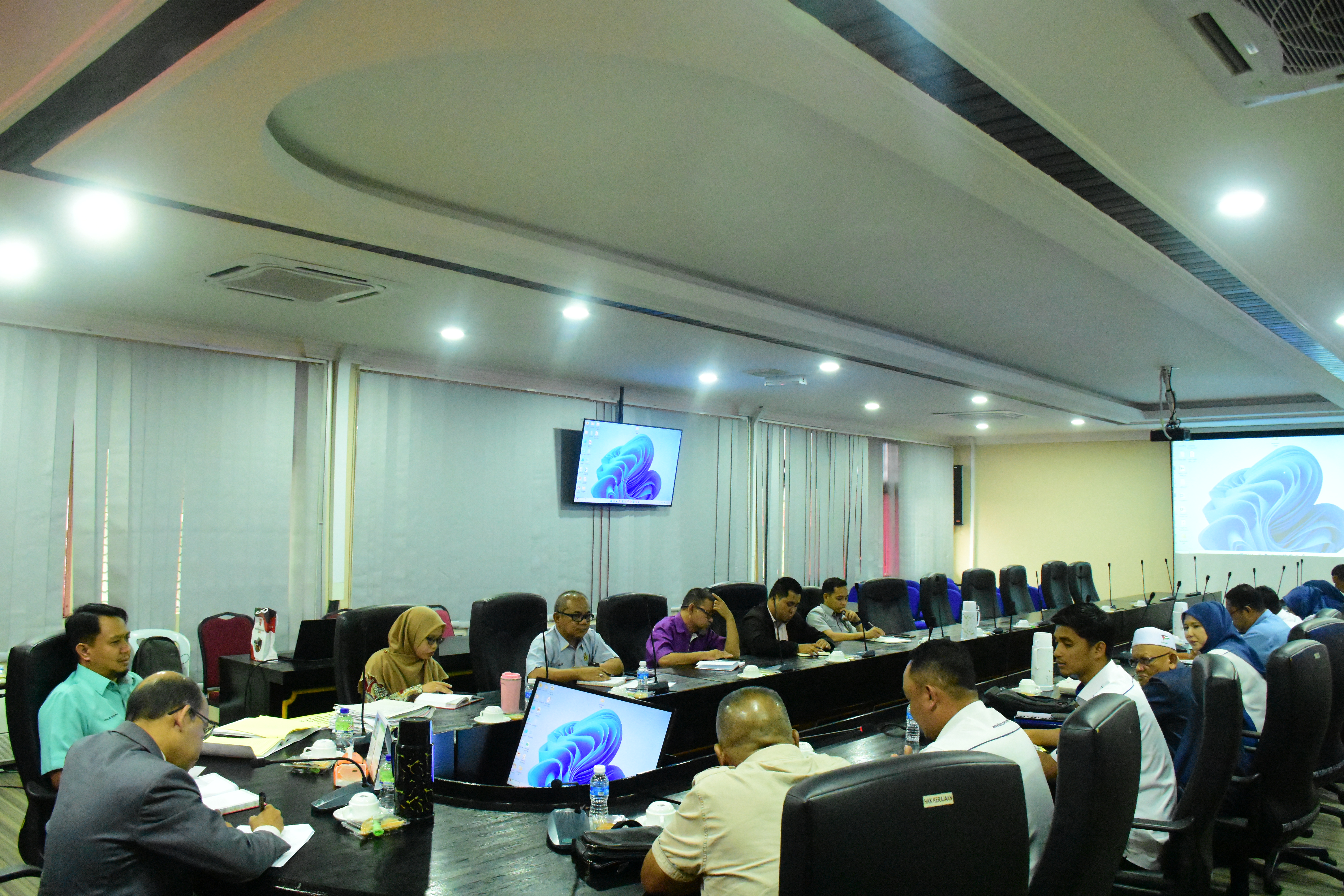 Kunjungan Hormat FELCRA Berhad Negeri Kelantan kepada Tuan Ketua Jajahan Pasir Puteh