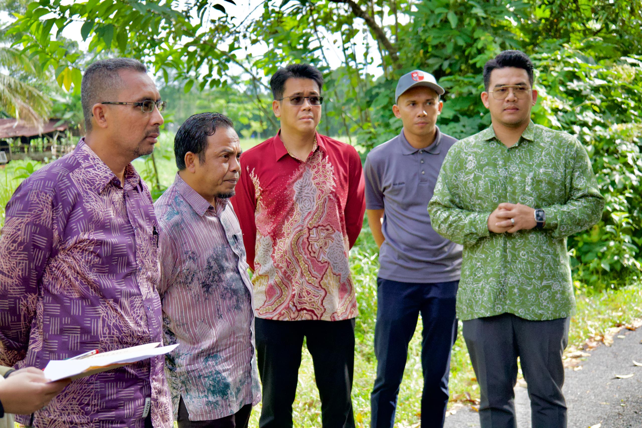 LAWATAN KE TAPAK CADANGAN PROGRAM INISIATIF PENDAPATAN RAKYATINISIATIF USAHAWAN TANI IPRINTAN