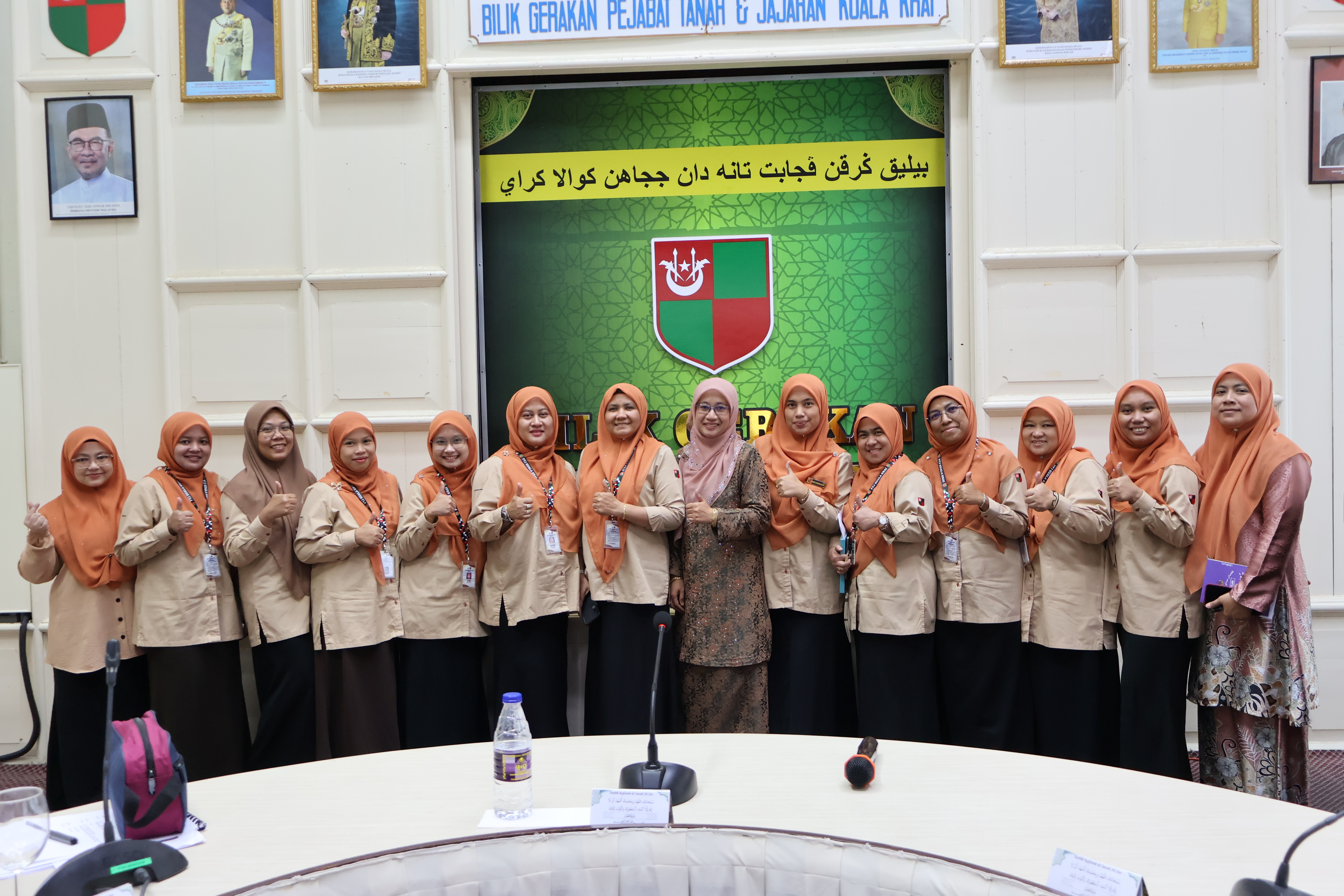 Kursus Pengurusan Psikologi Dan Pengurusan Kewangan oleh Pegawai Psikologi Bahagian Pengurusan Sumber Manusia SUK Kelantan di Pejabat Tanah dan Jajahan Kuala Krai