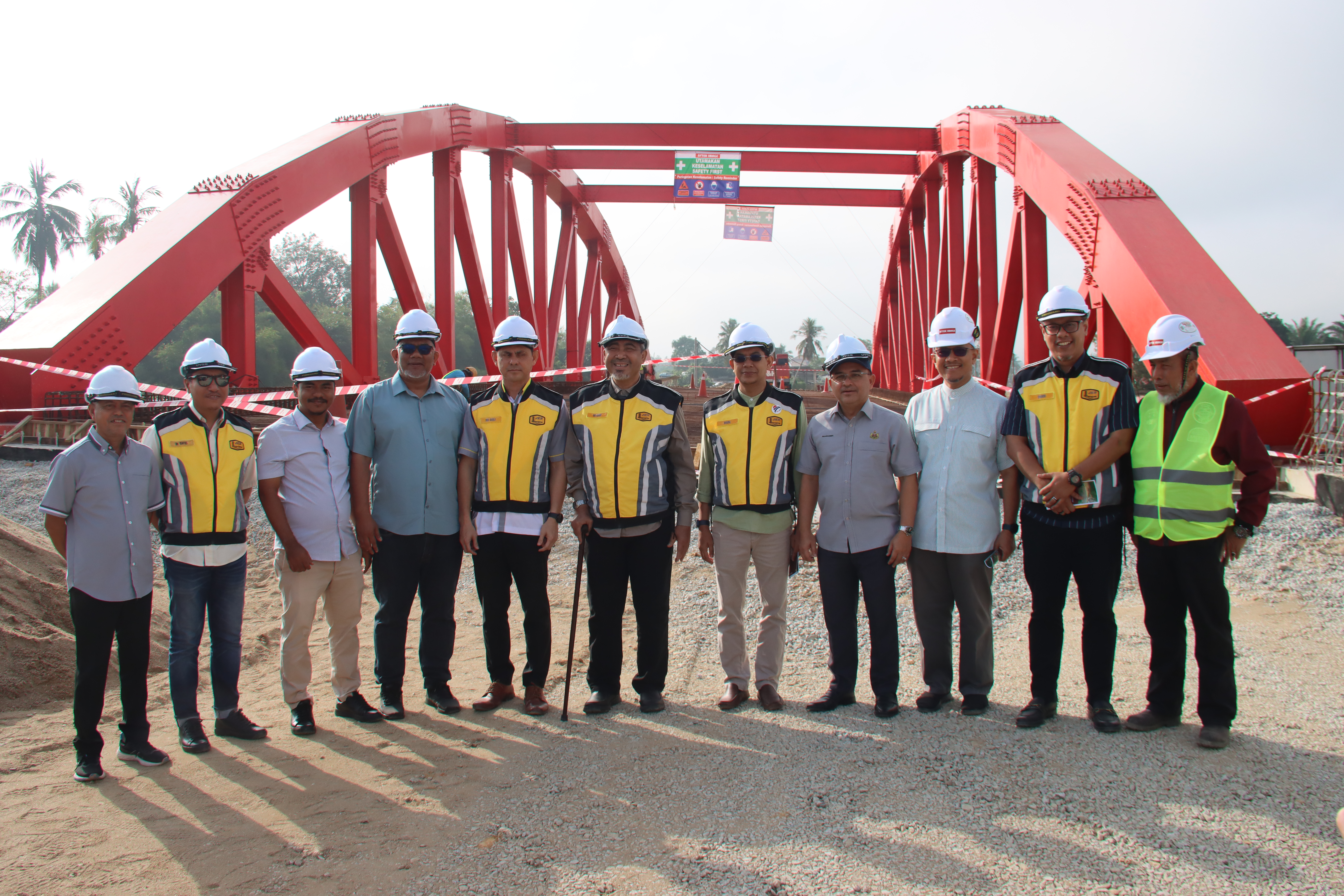 Lawatan Kerja Exco Kerja Raya bersama Pengarah JKR ke Kuala Krai