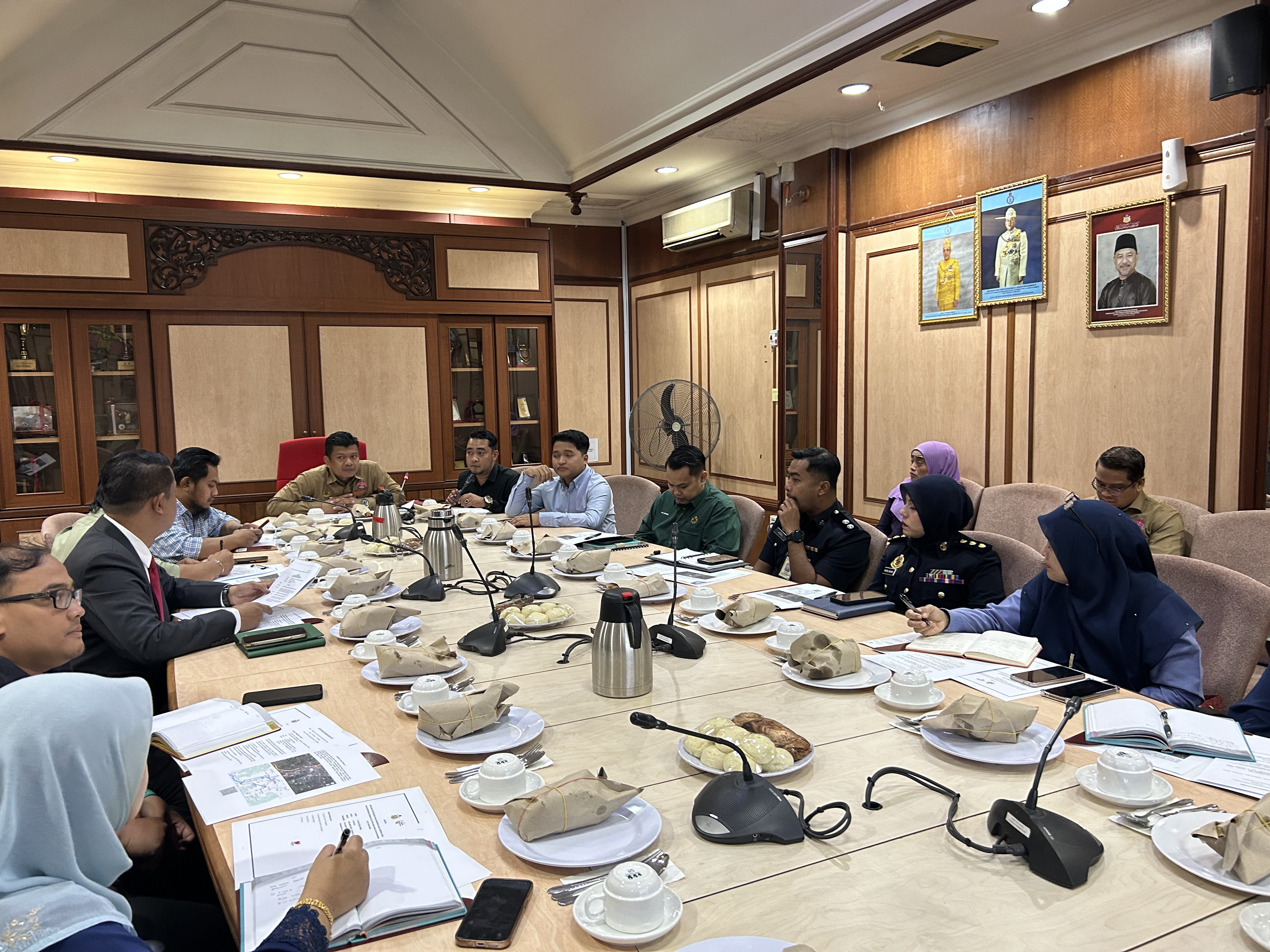 MESYUARAT PENYELARASAN MALAM SEMARAK DAULAT SEMPENA PERAYAAN ULANG TAHUN KEPUTERAAN KEBAWAH DUYLI YANG MAHA MULIA SULTAN MUHAMMAD V YANG KE57 TAHUN 2026